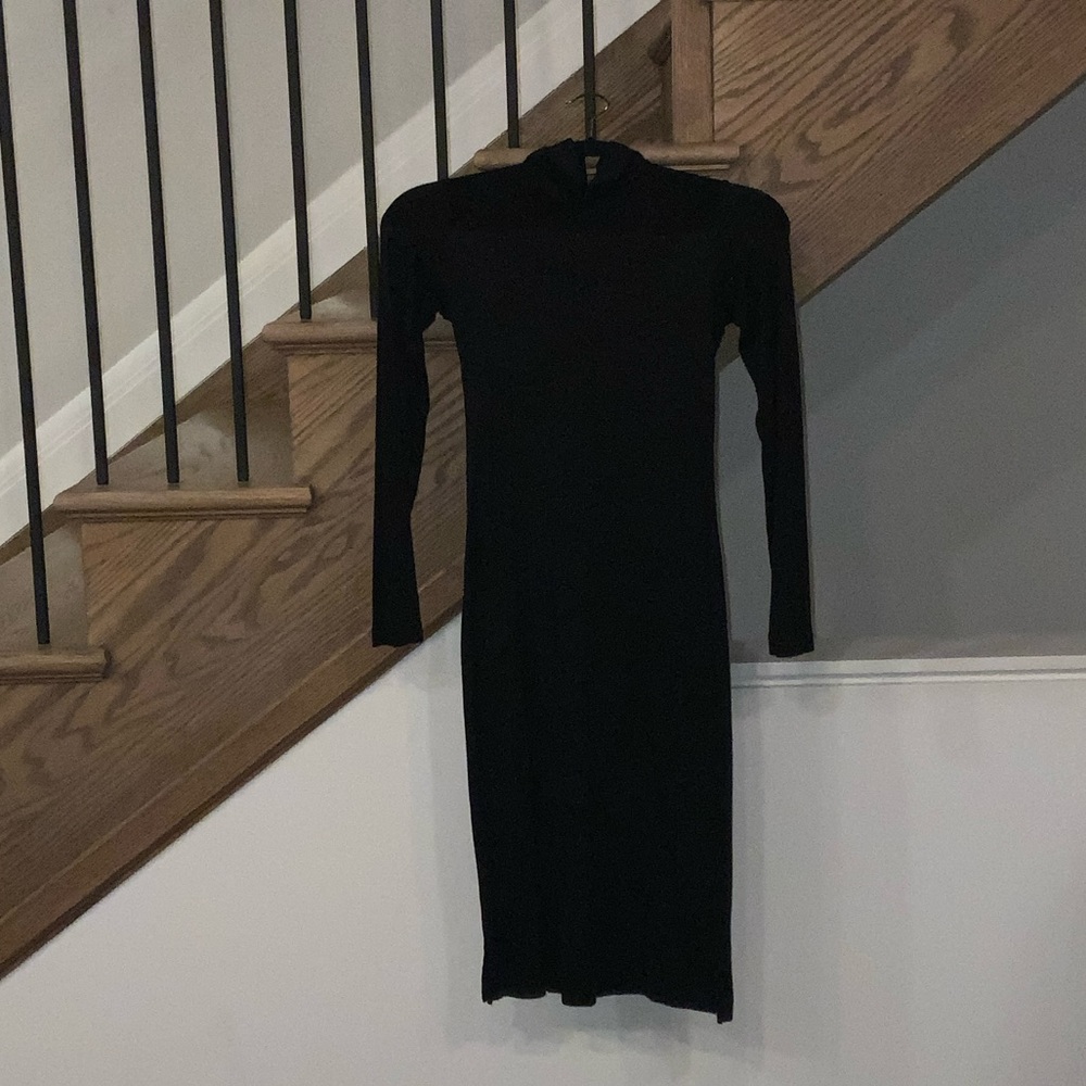 Club Monaco Classic Black Long Sleeve Dress